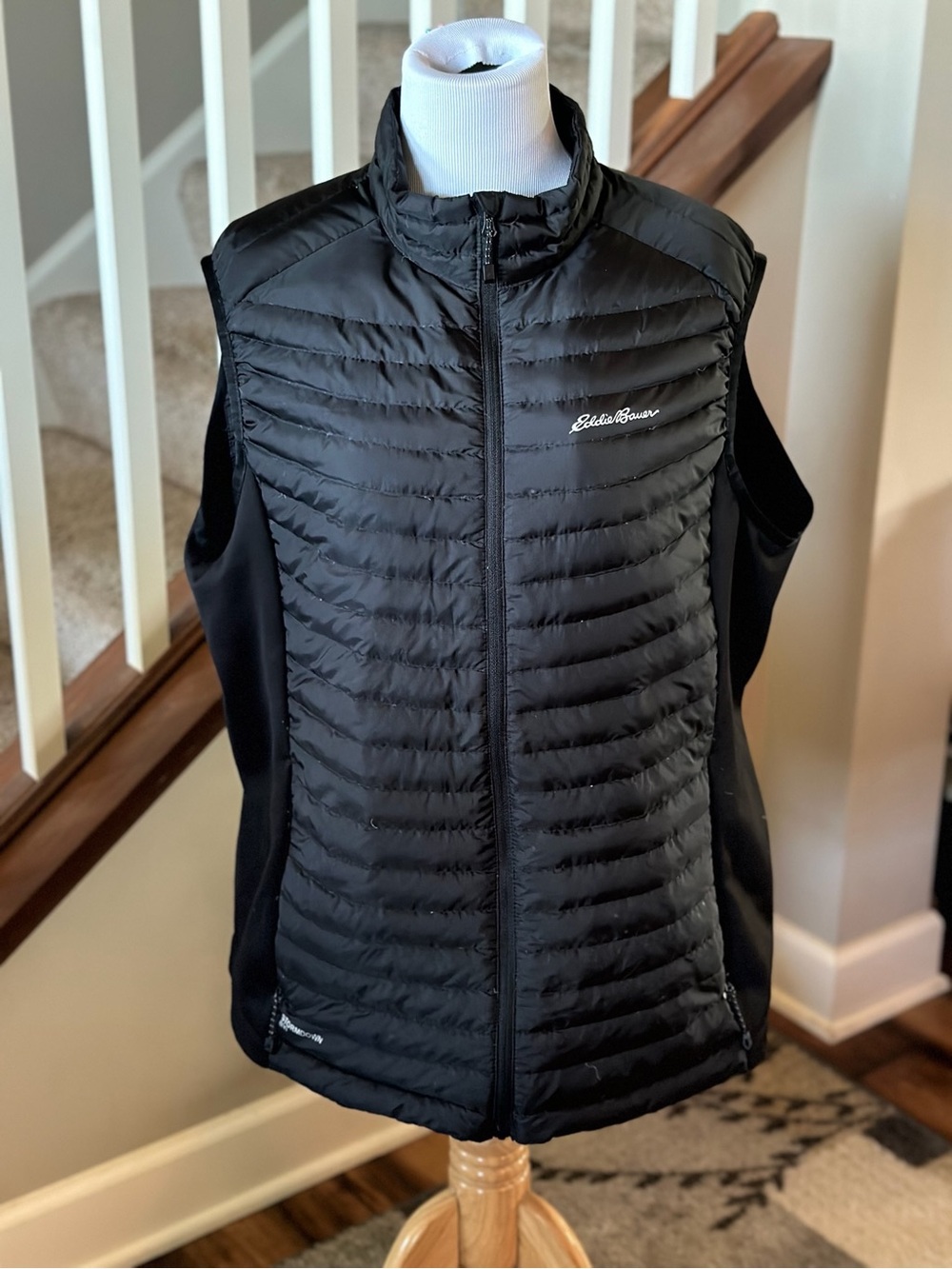 Eddie Bauer Women’s Black Quilted Packable Vest - First Ascent Series - F1018